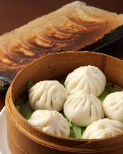 Xiaolongbao (soup dumplings)