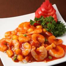 Stir-fried shrimp in chili sauce