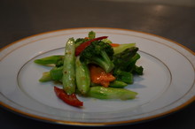 Stir-fried seasonal vegetables and garlic