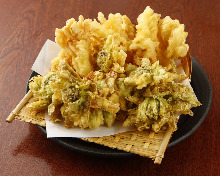 Hen-of-the-woods mushroom tempura