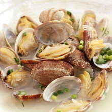 Manila clams steamed with sake