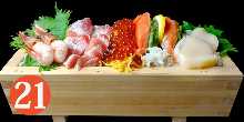 Seafood rice bowl(salmon roe,salmon,Chutoro (medium fatty tuna),sweet shrimp,Scallop)