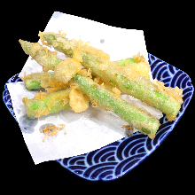 Asparagus tempura