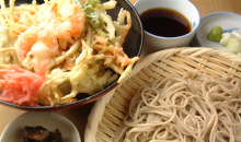 Mixed tempura rice bowl