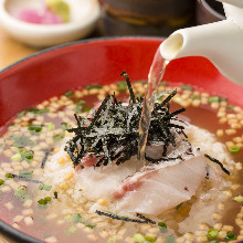 Fresh fish chazuke (fresh fish and rice with tea)