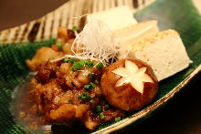 Simmered beef tendon