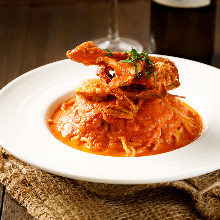 Tomato cream sauce pasta with Japanese blue crab