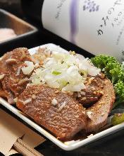 Boiled and simmered tongue