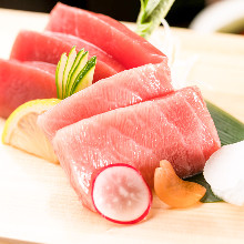 Tuna sashimi