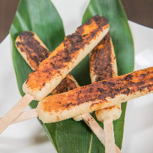 Kiritanpo (grilled rice paste dumpkings)