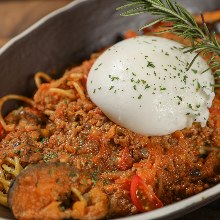 Bolognese with cheese