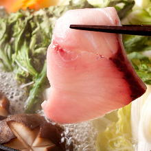 Seafood shabu-shabu