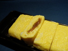 Japanese-style rolled omelet