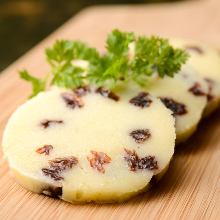 Raisins with butter