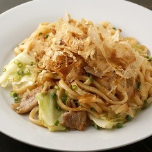 Sauteed wheat noodles