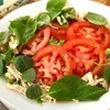 Salad with tomato and steamed chicken