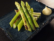 Asparagus skewer