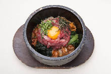 Stone grilled tartare bibimbap