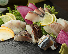 Assorted sashimi