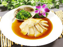 Abalone stewed in oyster sauce