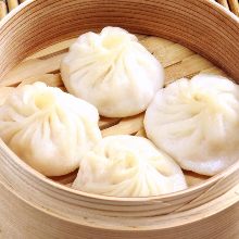 Xiaolongbao (soup dumplings)