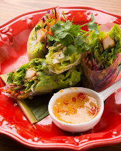 Goi cuon (fresh spring rolls)