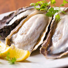 Raw oyster