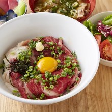 Beef rice bowl