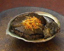 Grilled live abalone