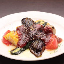 Grilled seasonal vegetables