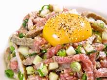 Red beef and salt tartare
