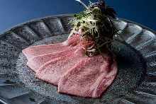 Grilled beef tongue shabu-shabu