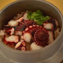 Kamameshi (pot rice)