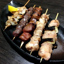 Assorted grilled chicken skewers, 5 kinds