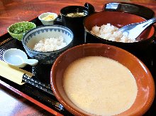 "Tororo" grated Japanese yam set meal "Tororo" grated Japanese yam set meal
