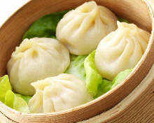 Xiaolongbao (soup dumplings)