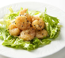 Fried shrimp dressed with mayonnaise