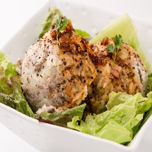 Potato salad with garlic sesame oil and ground meat