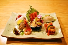 Assorted sashimi