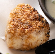 Grilled rice ball