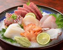 Assorted sashimi