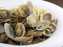 Manila clams and seasonal vegetable genovese