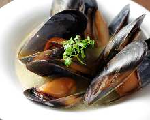 Mussels steamed in wine