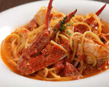 Tomato cream sauce pasta with Japanese blue crab