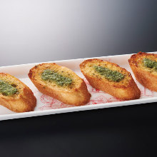 Garlic toast