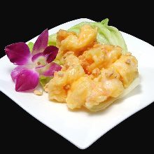 Stir-fried shrimp with mayonnaise