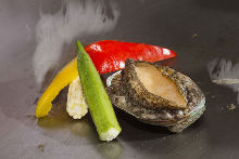 Grilled abalone with butter