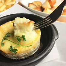 Oven-baked camembert cheese