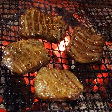 Charcoal grilled meat