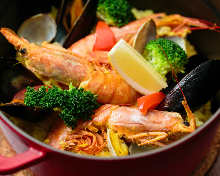 Seafood paella